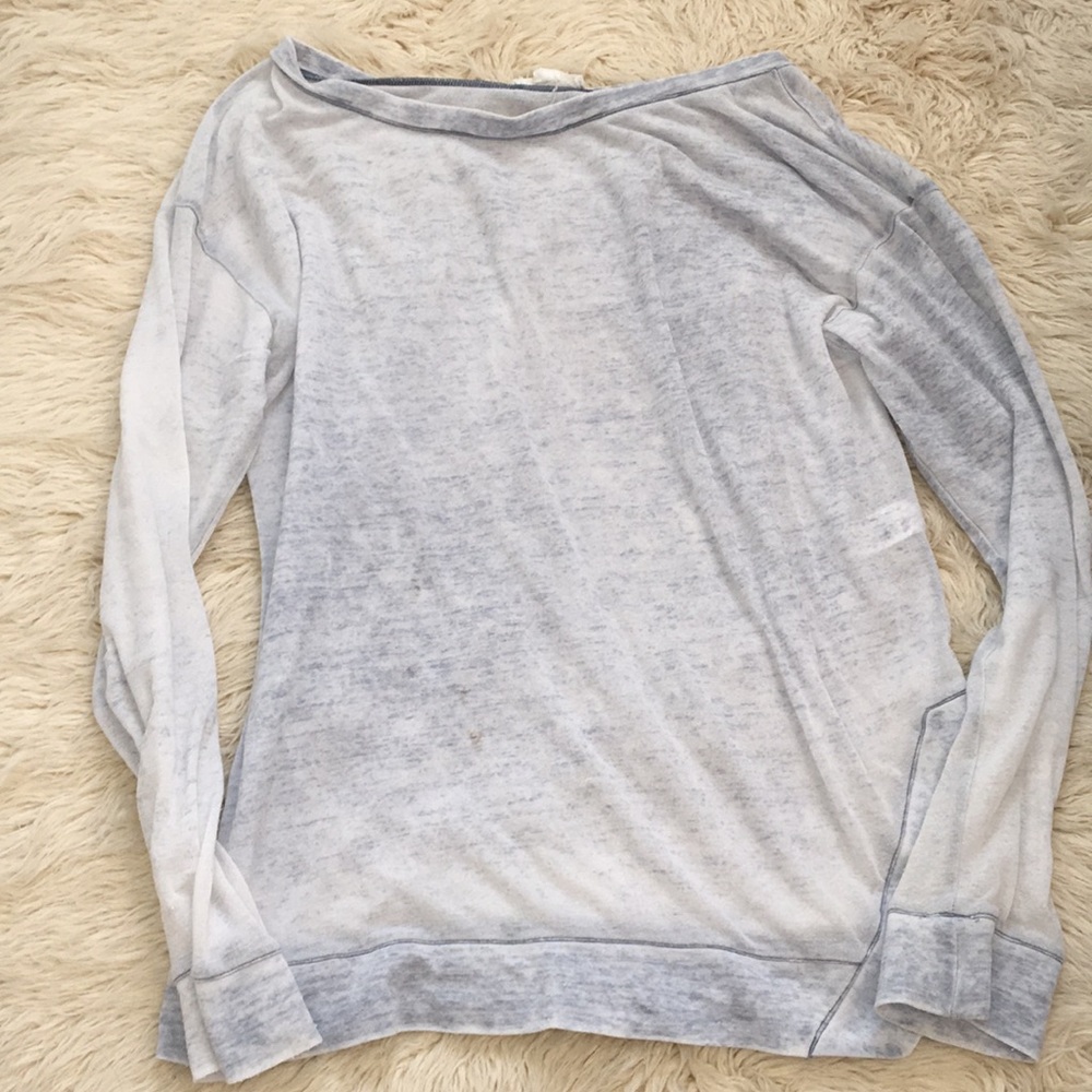 Adorable Treasure and Bond Pull Over!